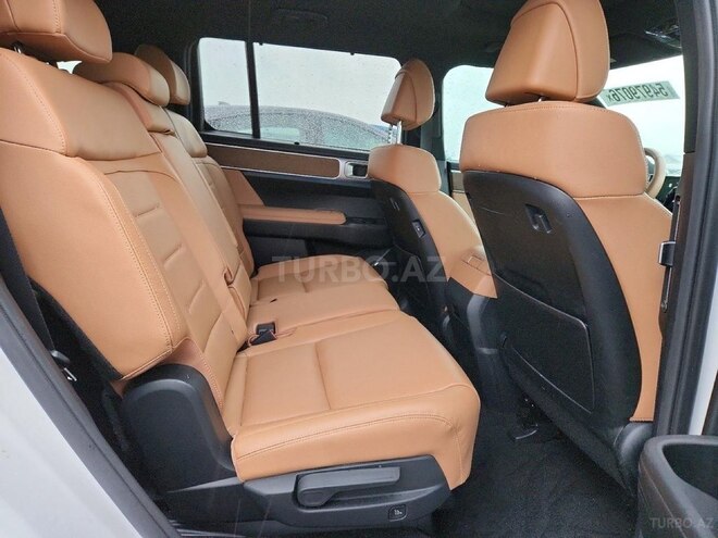 Hyundai Santa Fe-9