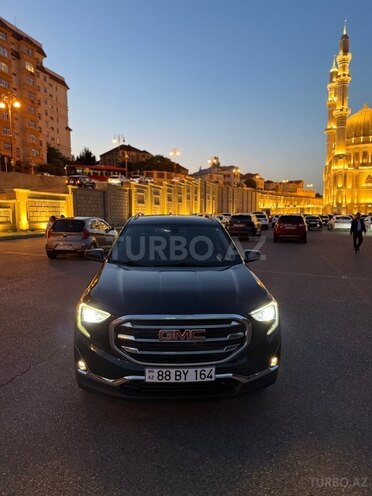 GMC Terrain-1