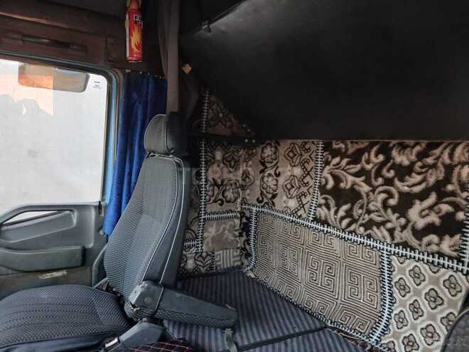 Iveco Stralis-7