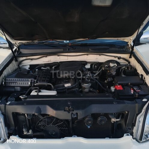 Toyota Land Cruiser Prado-2