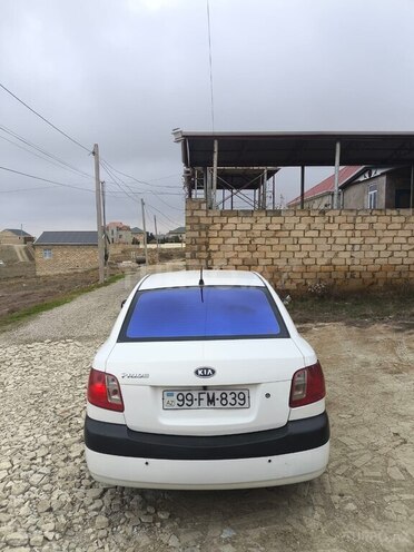 Kia Pride-2