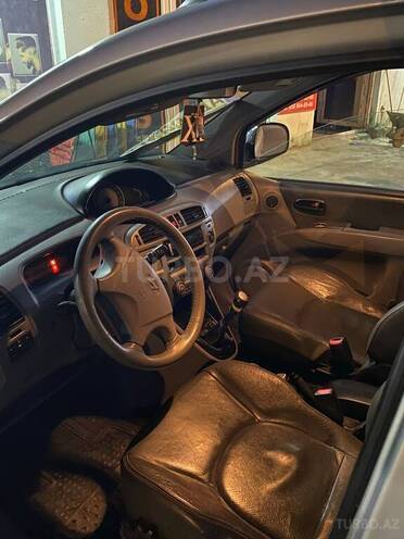 Hyundai Matrix-4