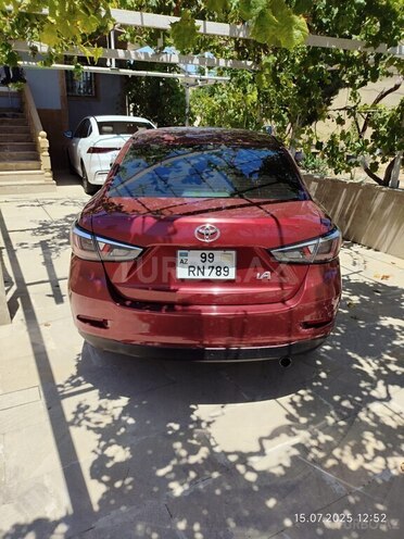 Toyota Yaris iA-2