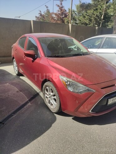 Toyota Yaris iA-11