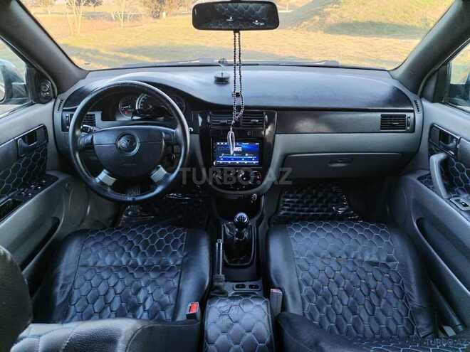 Daewoo Gentra-6