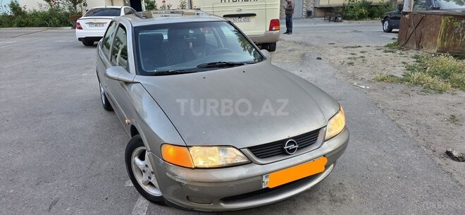 Opel Vectra-18