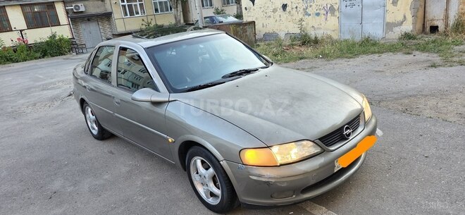 Opel Vectra-19