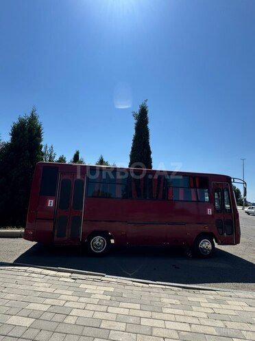 Isuzu Ecobus-4