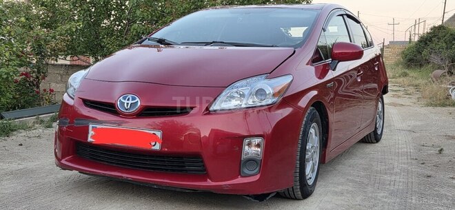 Toyota Prius-8