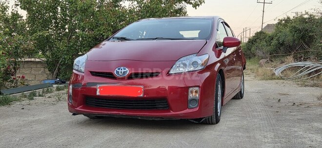 Toyota Prius-4
