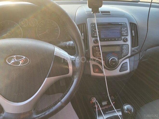 Hyundai i30-7