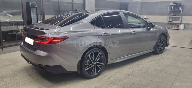 Toyota Camry-2