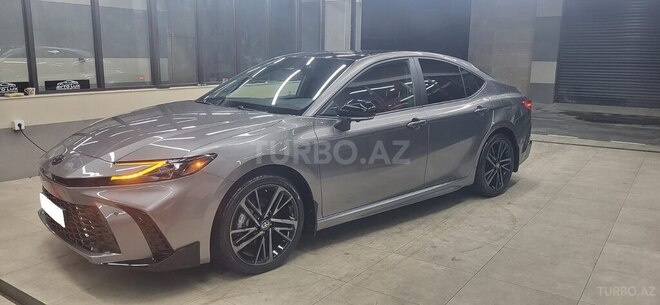 Toyota Camry-8