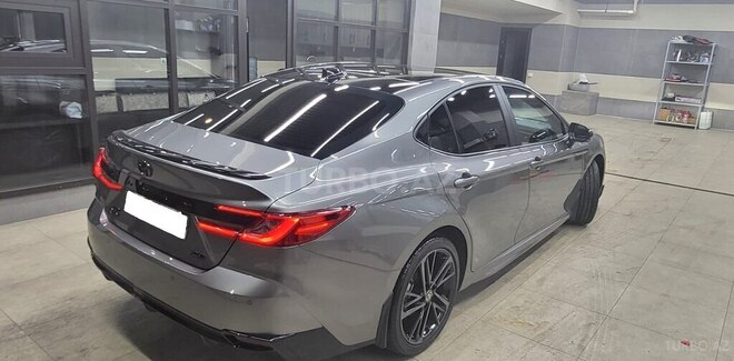 Toyota Camry-4