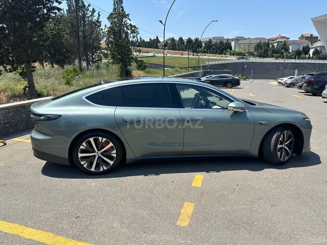 Nio ET7-5