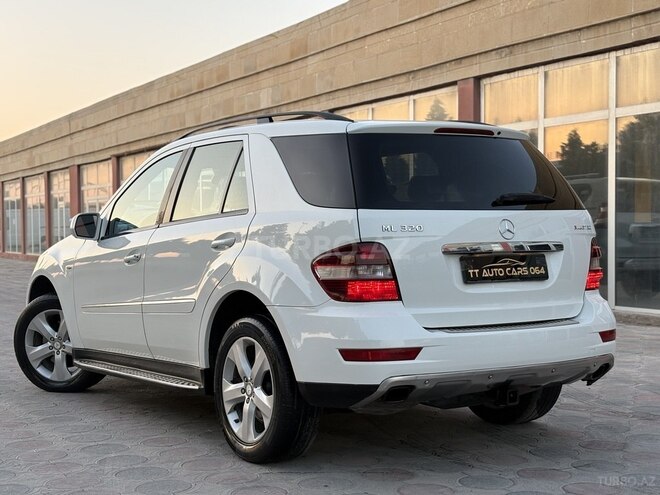 Mercedes ML 350 4MATIC-12