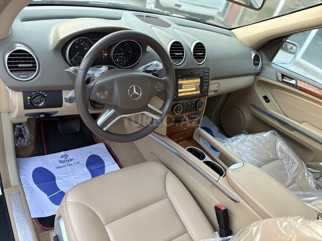 Mercedes ML 350 4MATIC-15