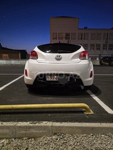 Hyundai Veloster-4