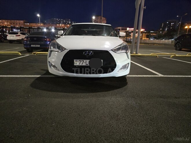 Hyundai Veloster-21