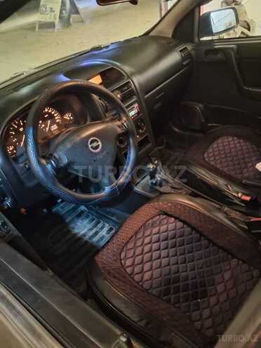 Opel Astra-7