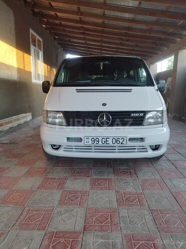 Mercedes Vito 112 CDI-1