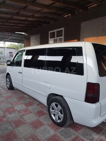 Mercedes Vito 112 CDI-6