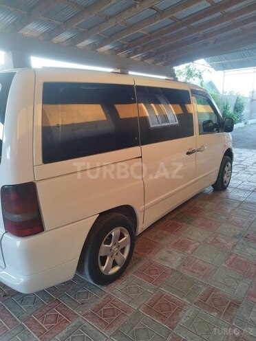 Mercedes Vito 112 CDI-4