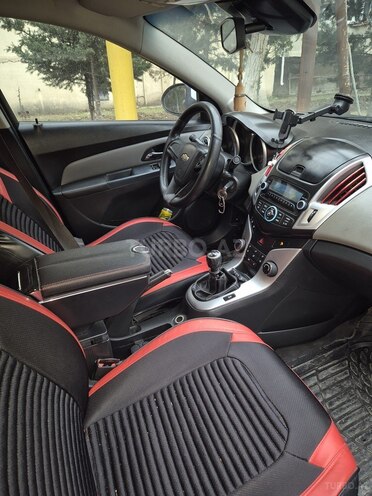 Chevrolet Cruze-5