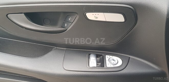 Mercedes Vito-12