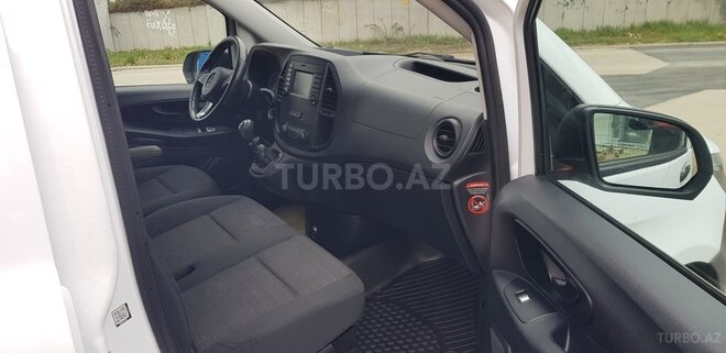 Mercedes Vito-11