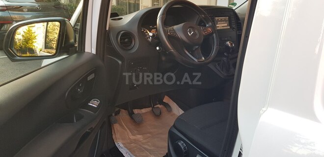 Mercedes Vito-10