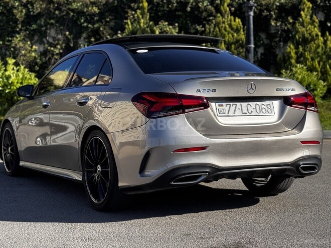 Mercedes A 250-16