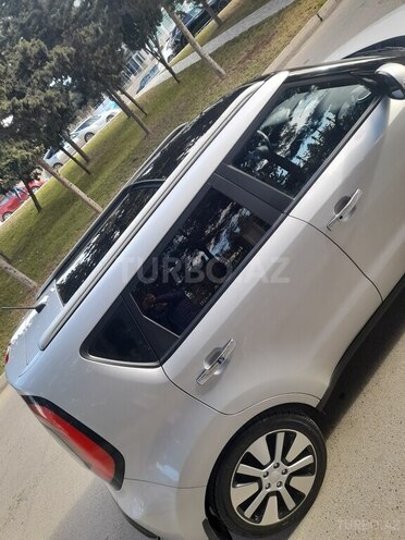 Kia Soul-12