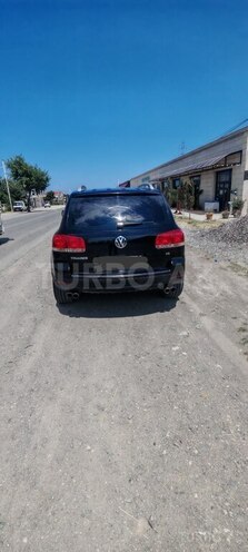 Volkswagen Touareg-2