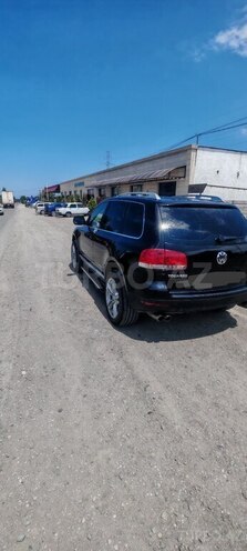 Volkswagen Touareg-3