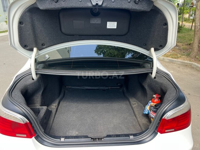 BMW 530-11