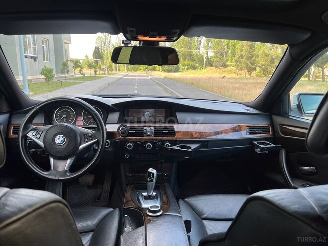 BMW 530-15