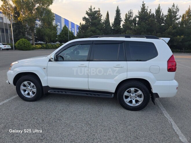 Toyota Land Cruiser Prado-4
