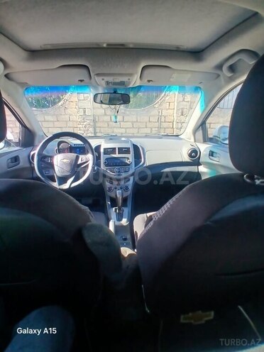 Chevrolet Aveo-3