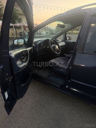 SEAT Alhambra-6