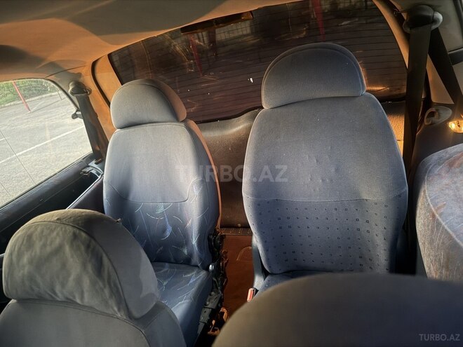 SEAT Alhambra-11