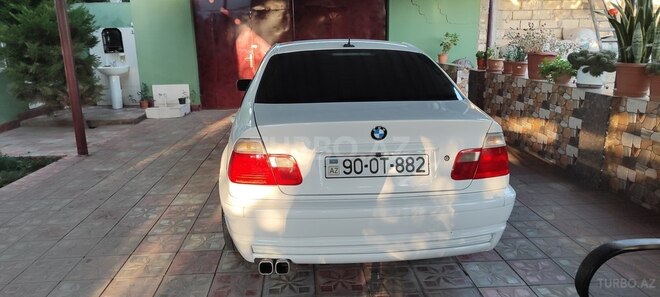 BMW 318-2