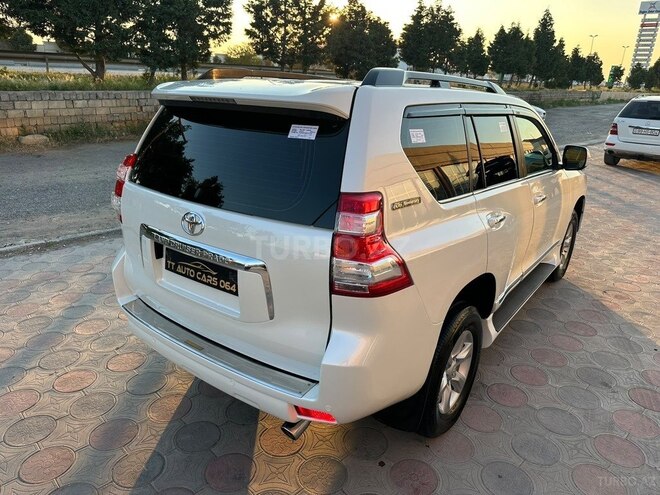 Toyota Land Cruiser Prado-10