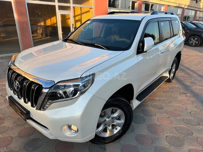 Toyota Land Cruiser Prado-16
