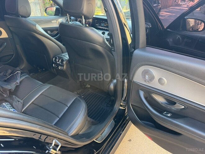Mercedes E 220 d-9