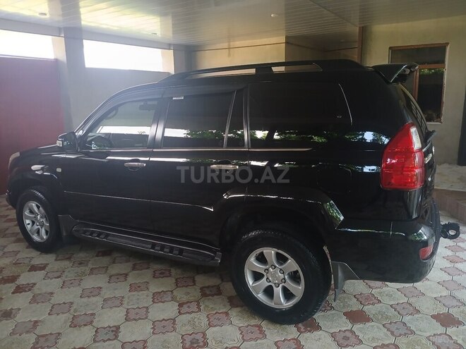 Toyota Land Cruiser Prado-3