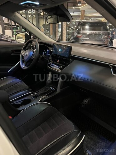 Toyota Corolla Cross-10