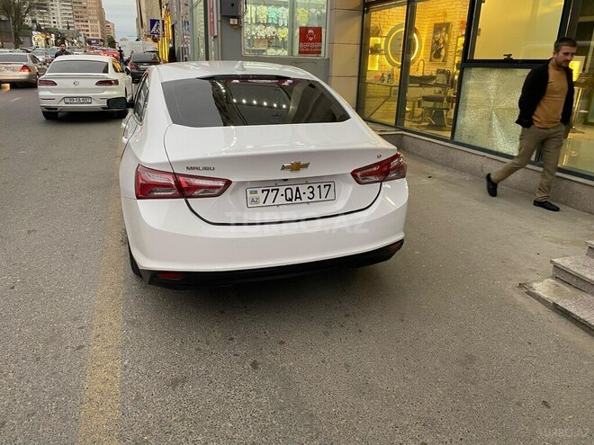 Chevrolet Malibu-2