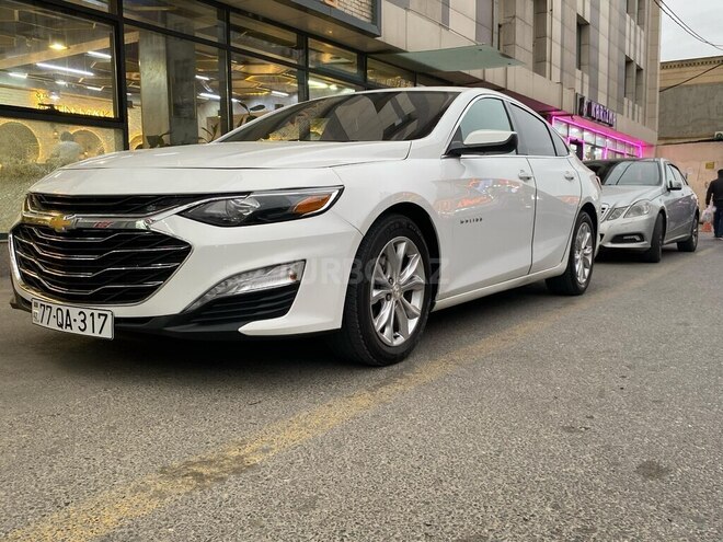 Chevrolet Malibu-5