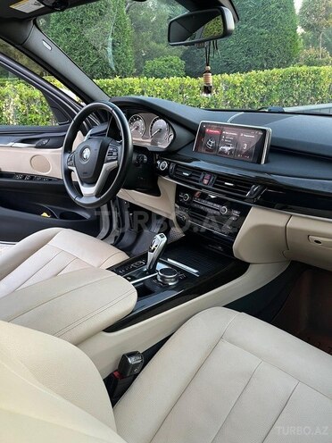 BMW X5-7